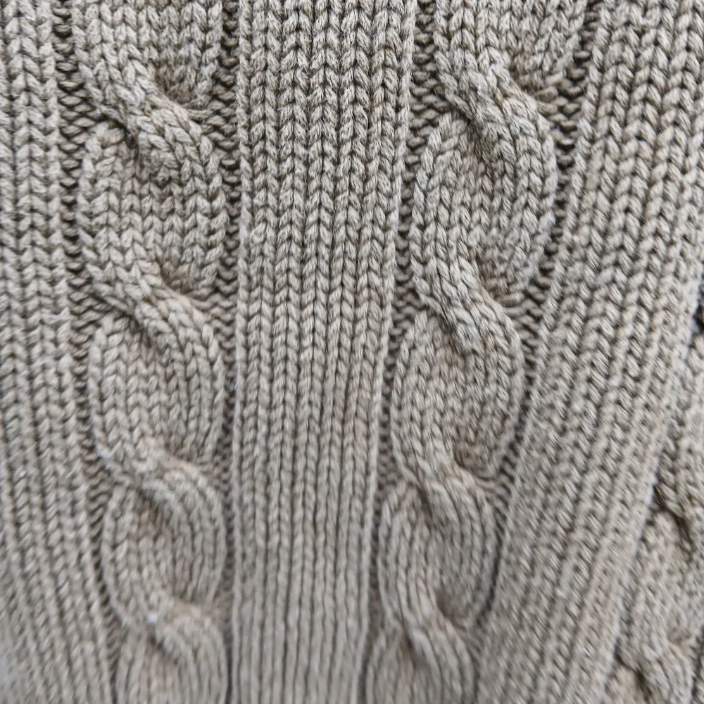 Vintage Woods & Gray Sweater - Picture 7 of 14